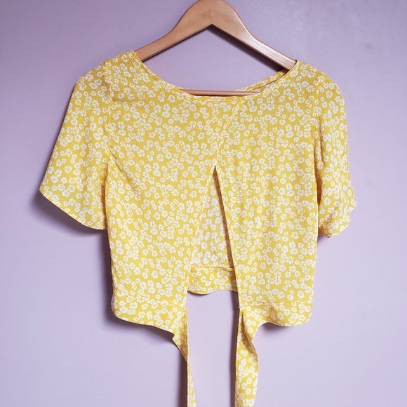 Como Black Women's XS Yellow Tank Top - Gently Used - Picture 3 of 5